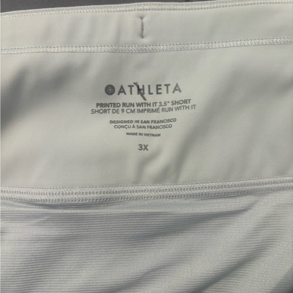 Athleta Printed Run With It 3.5in Short Size 3X. - Picture 7 of 9